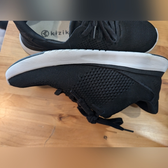 Kizik Athens Women's Shoes Size 9 Black & White Step in Recovery Comfort Sneaker - Picture 15 of 17